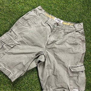 JACKSON Gray Cargo Shorts Knee-Length Cotton